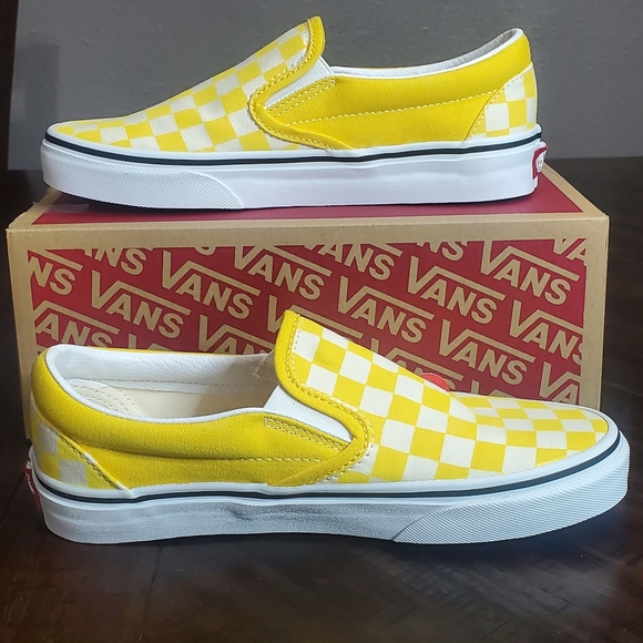 Vans Classic Slip On Checkerboard Cyber Yellow 💛 Women Size 6, Men Size 4.5 - Picture 2 of 9